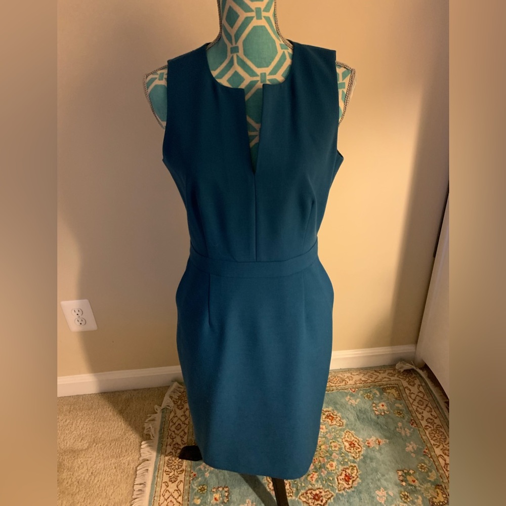 J Crew size 6 turquoise sheath dress with pockets